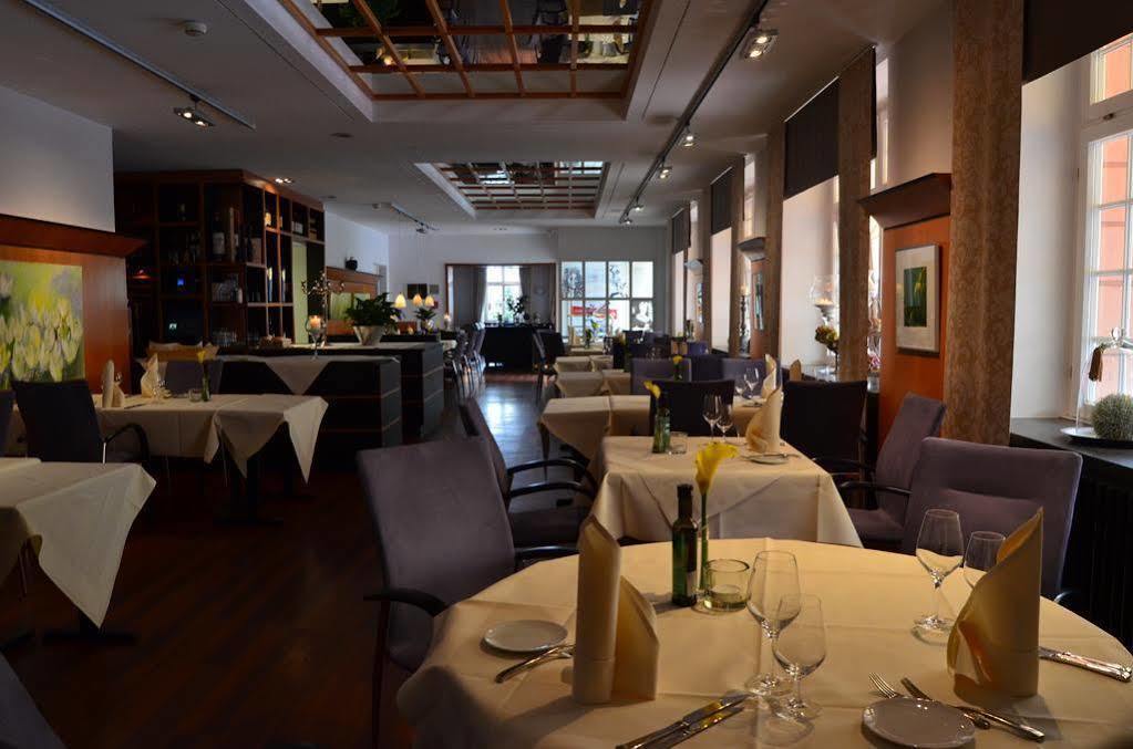Hotel Schwert Rastatt Ngoại thất bức ảnh
